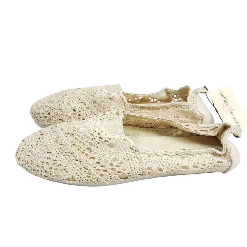 Bobbie Brooks Women's Size 8 Cream Lace Flats - Picture 3 of 8